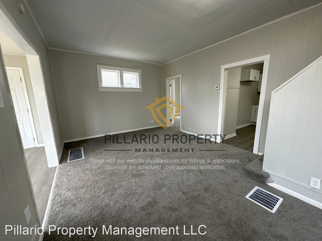 1405 W 5th St. - Photo 9