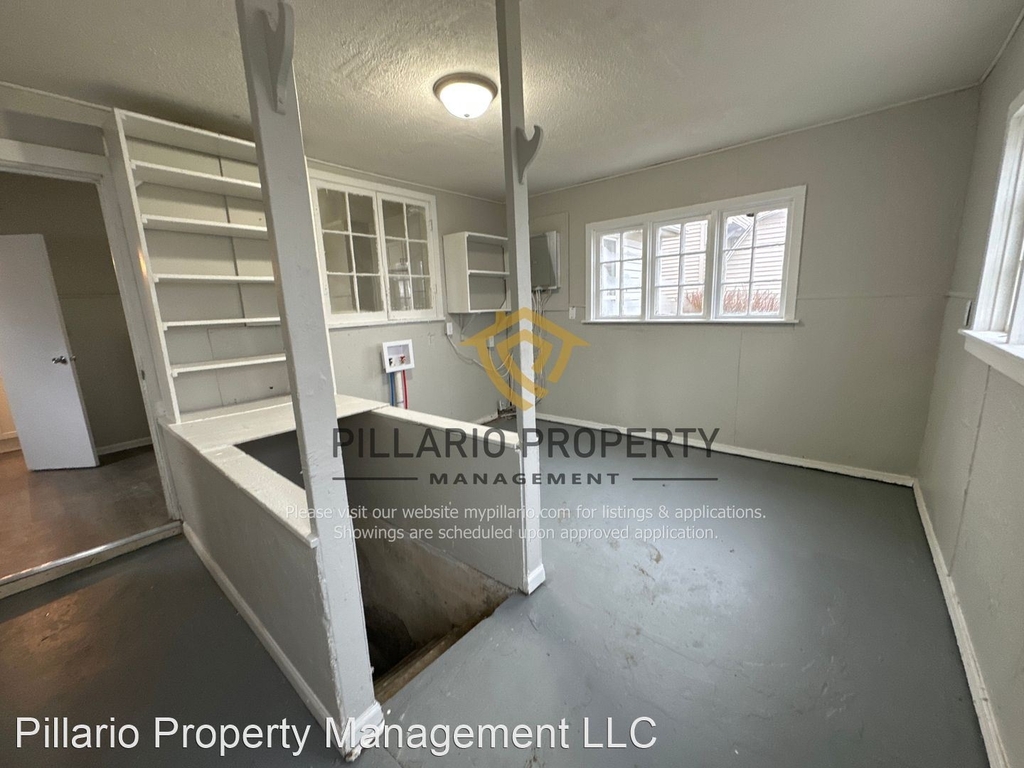 1405 W 5th St. - Photo 20