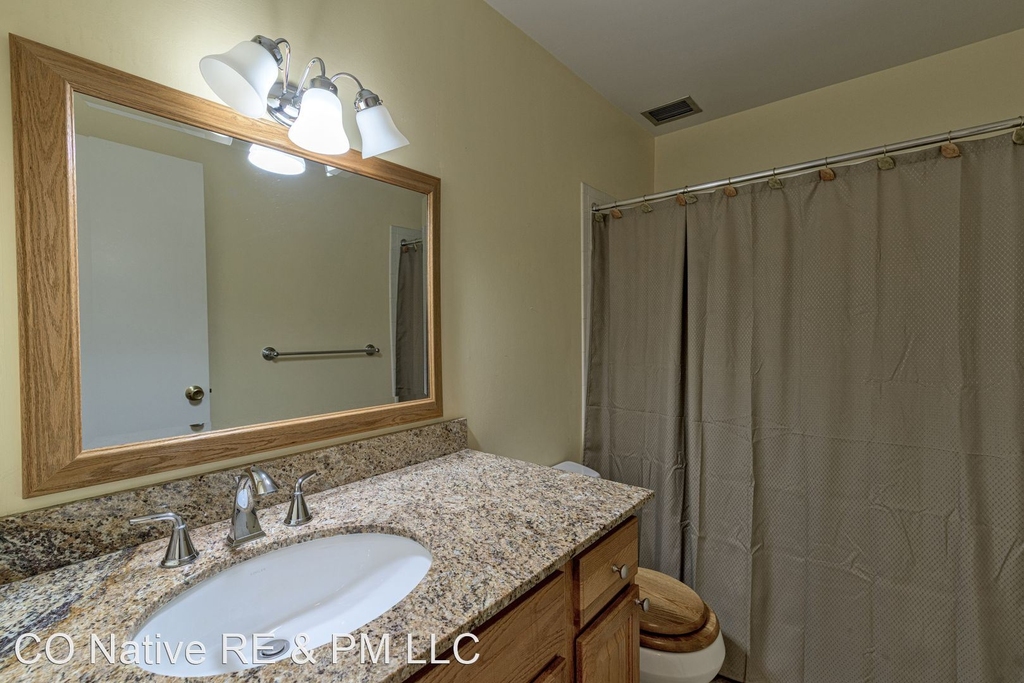 3022 S Wheeling Way #404 - Photo 7