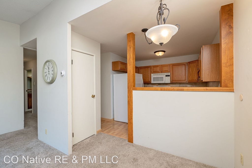 3022 S Wheeling Way #404 - Photo 5