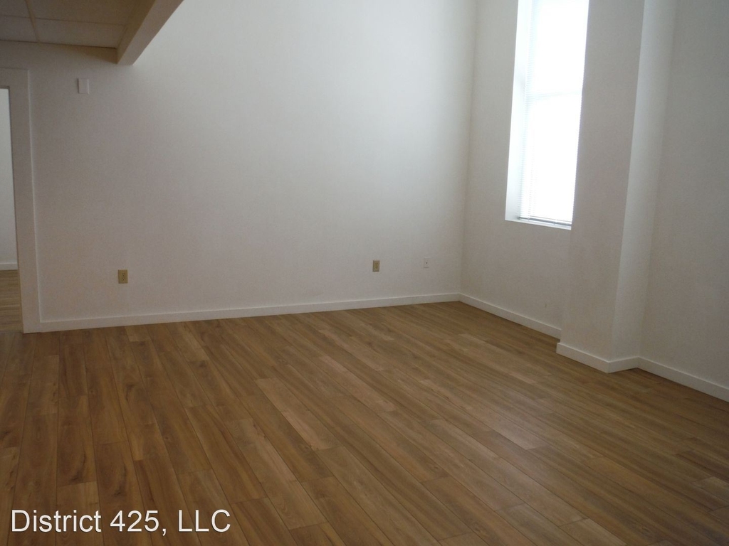 425 Glen Street - Photo 16