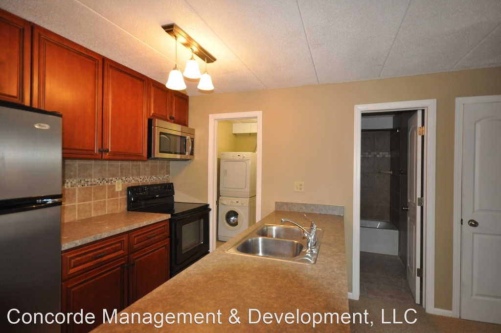 1660 G Street - Photo 15