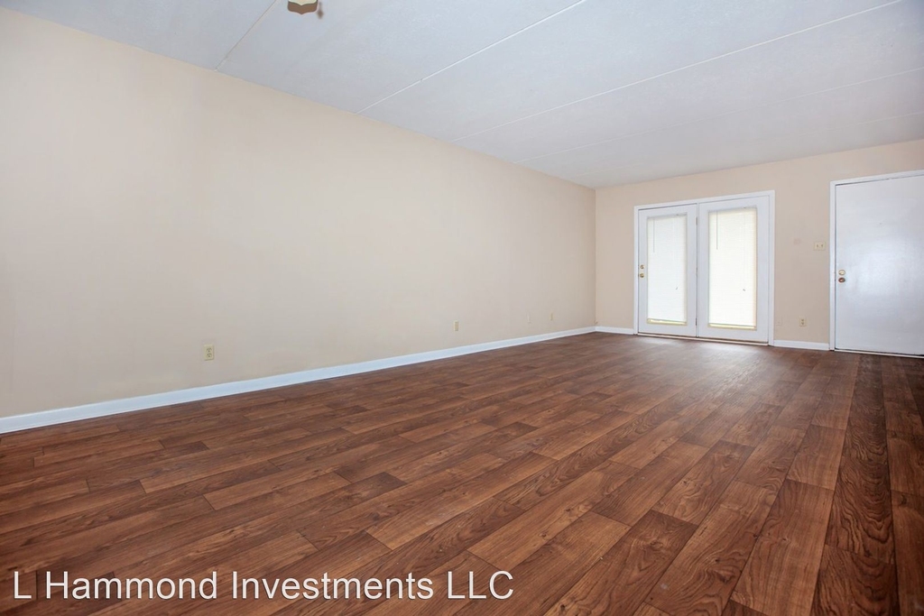 4619 Sunflower Road - Photo 2