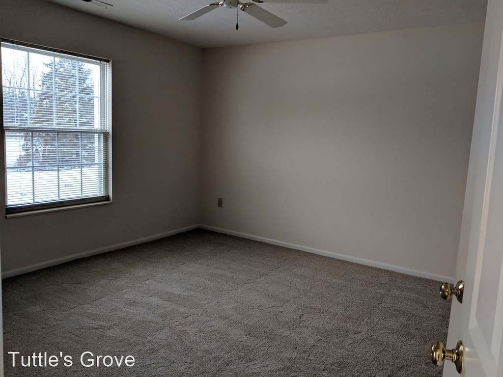 5885 Tuttle's Grove Blvd - Photo 6