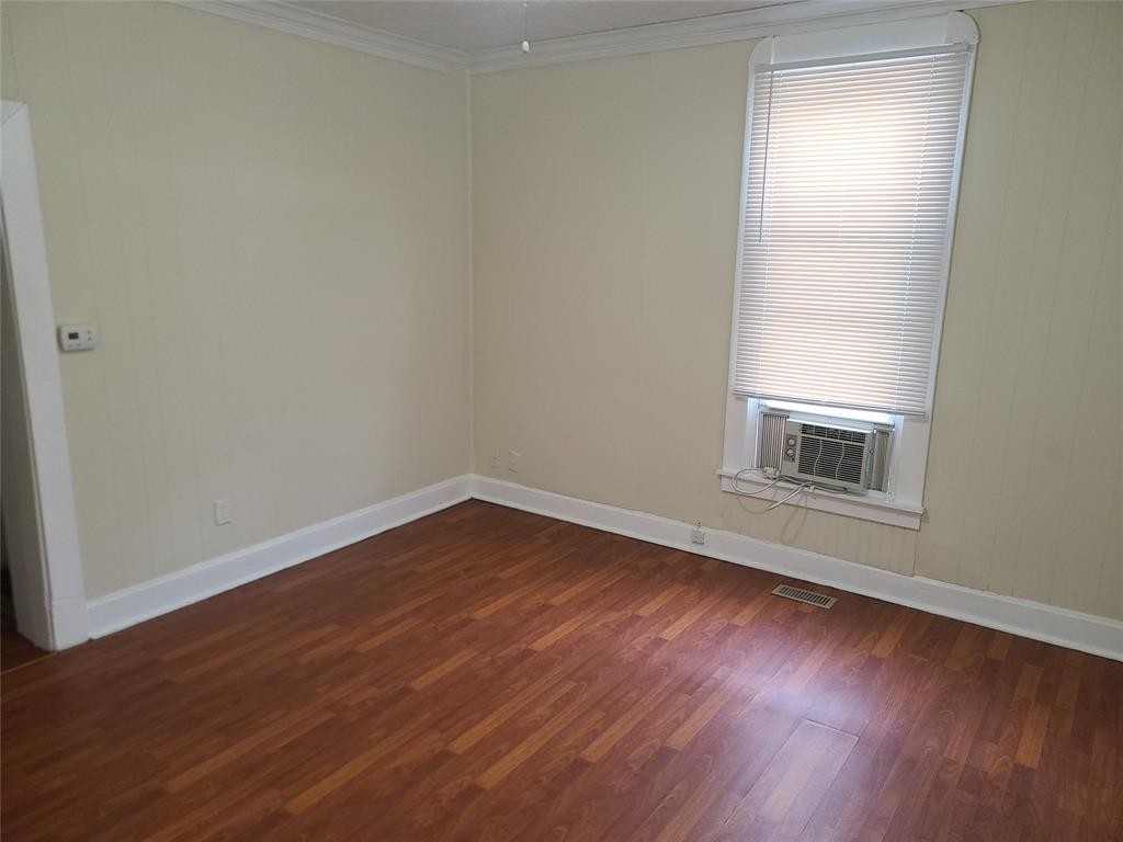 416 N Linwood Avenue - Photo 2