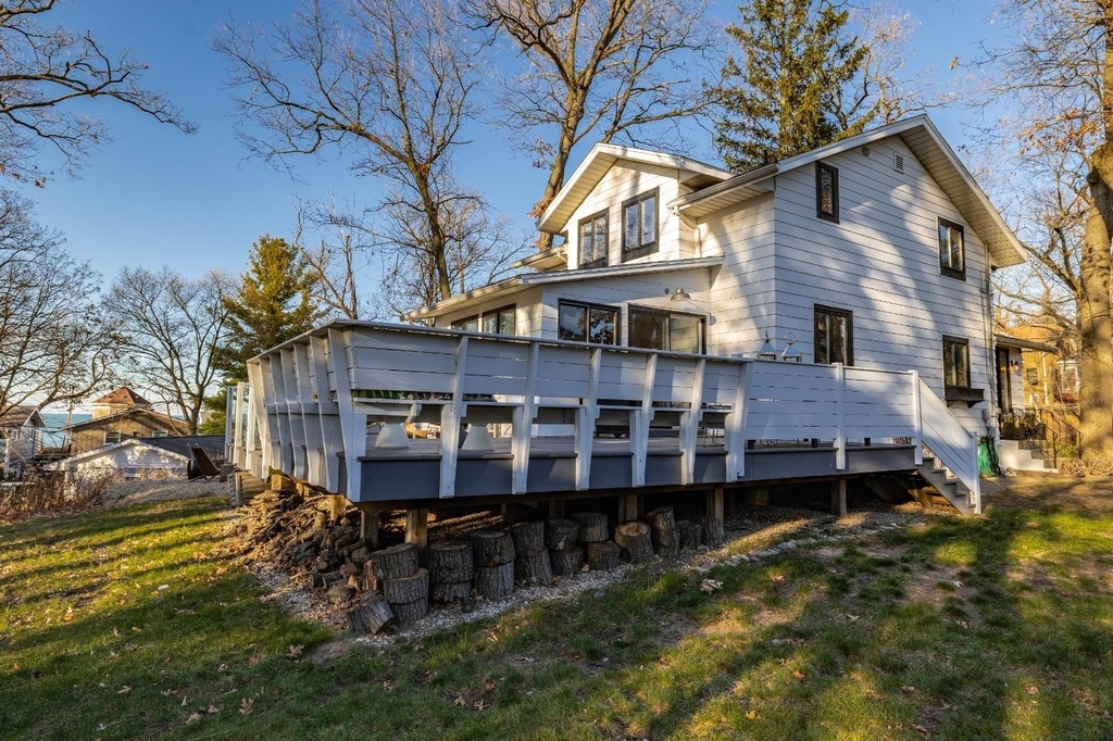 2302 Hazeltine Drive - Photo 1