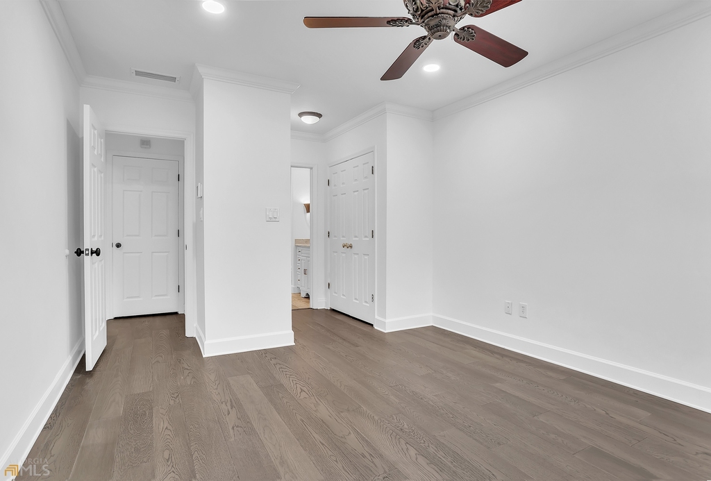 959 Lenox Hill Court - Photo 15