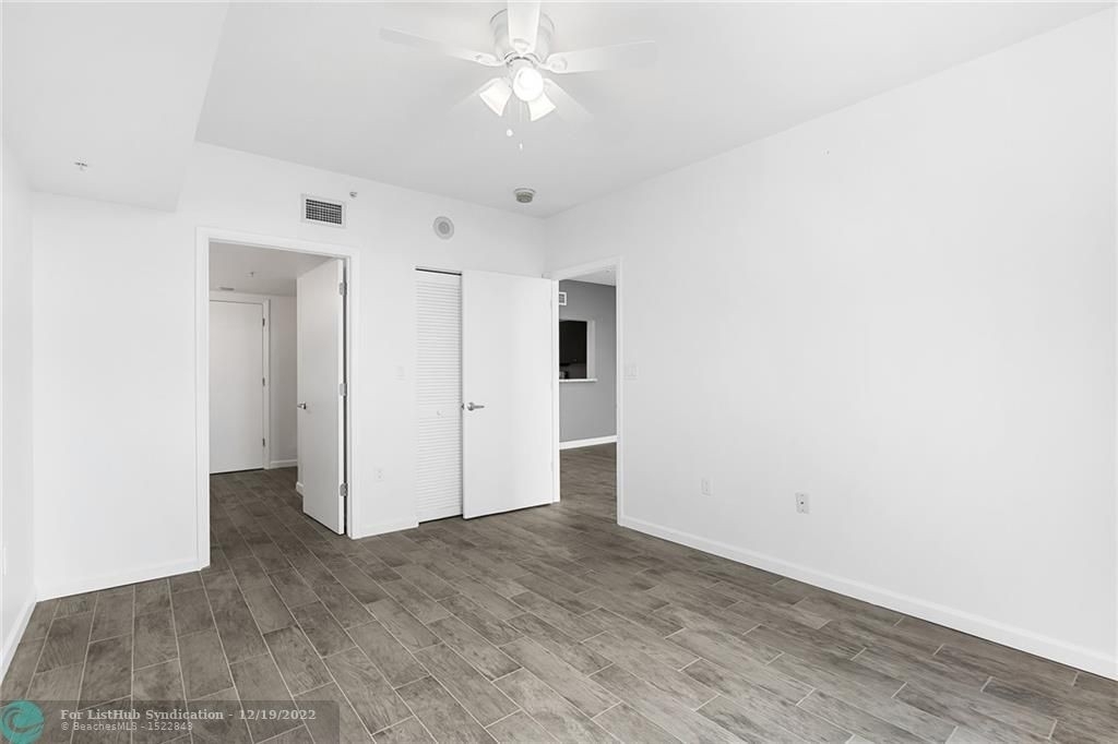 3020 Ne 32nd Ave - Photo 9