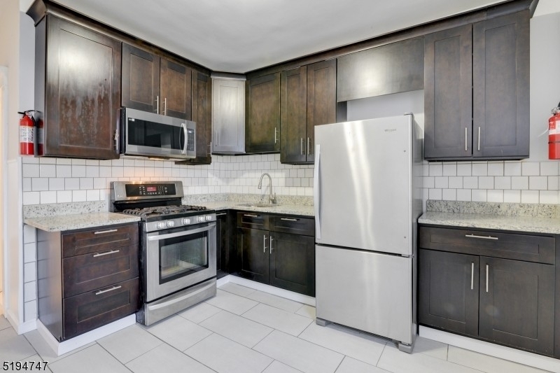 129 W 15th St - Photo 1