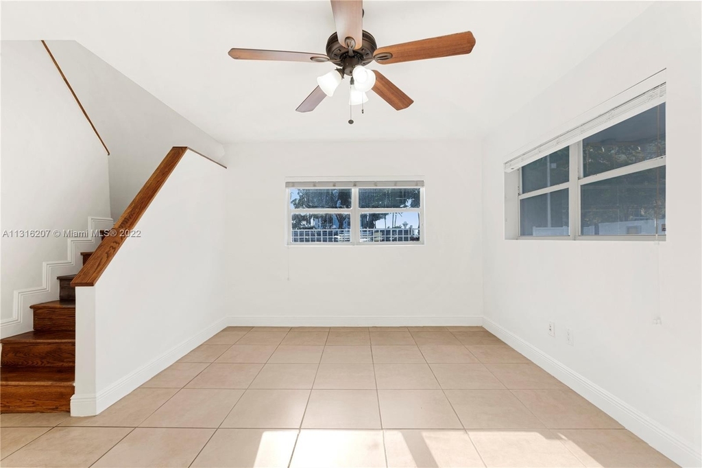 1950 Brickell Ave - Photo 6