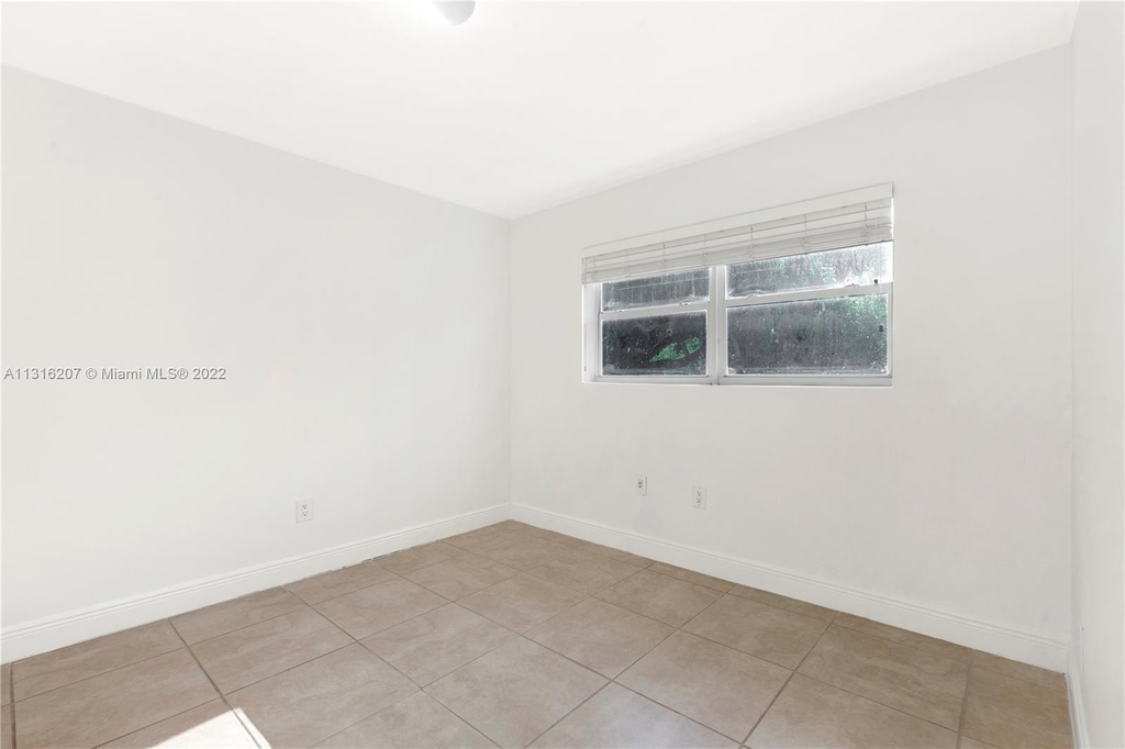 1950 Brickell Ave - Photo 13