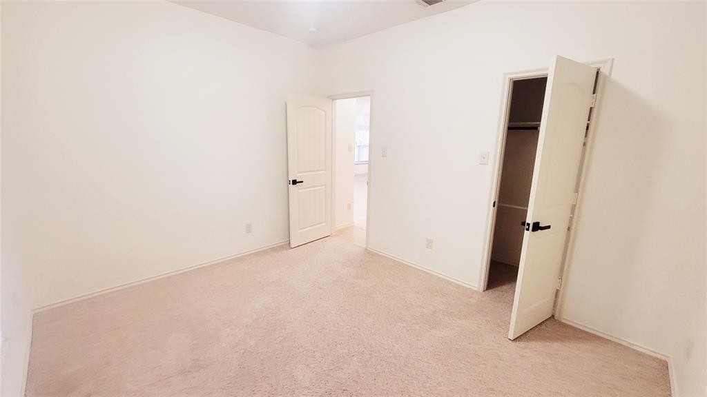 9024 Waterman Drive - Photo 16