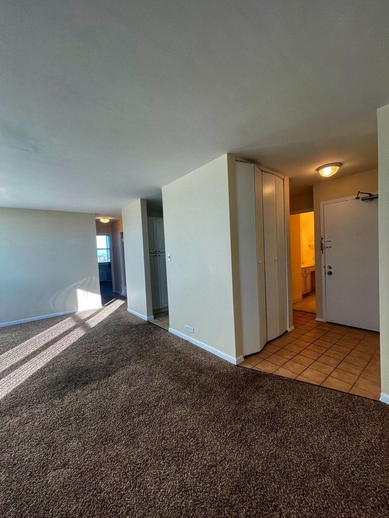 4300 W Ford City Drive - Photo 1