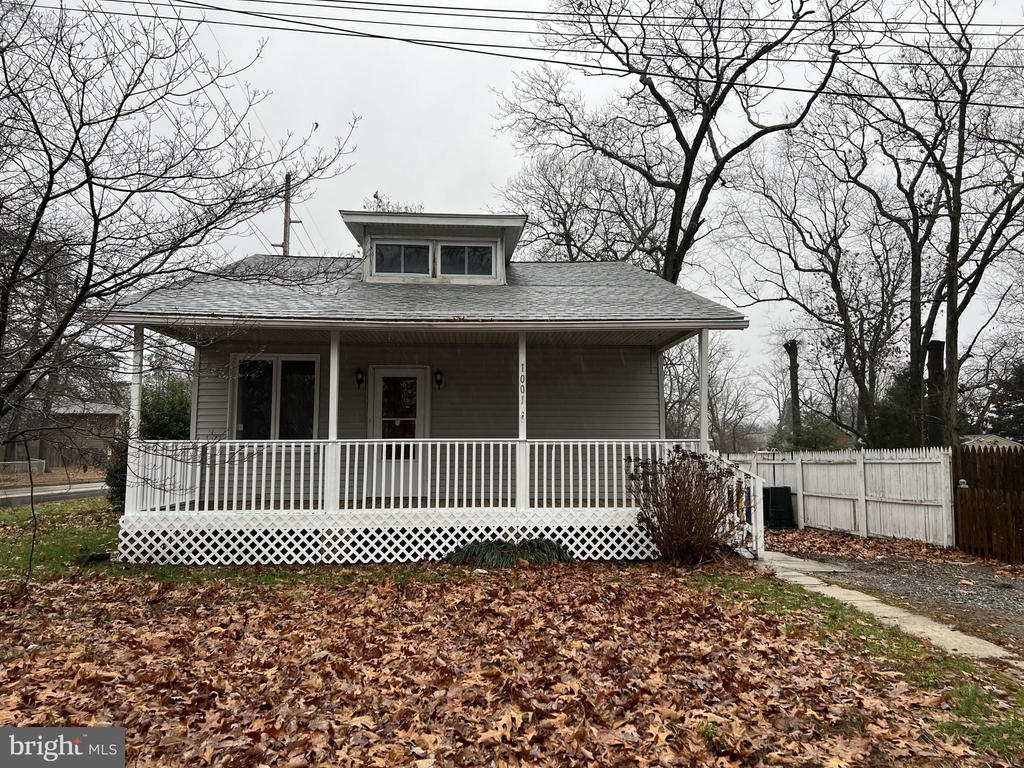 1001 Pine Street - Photo 0