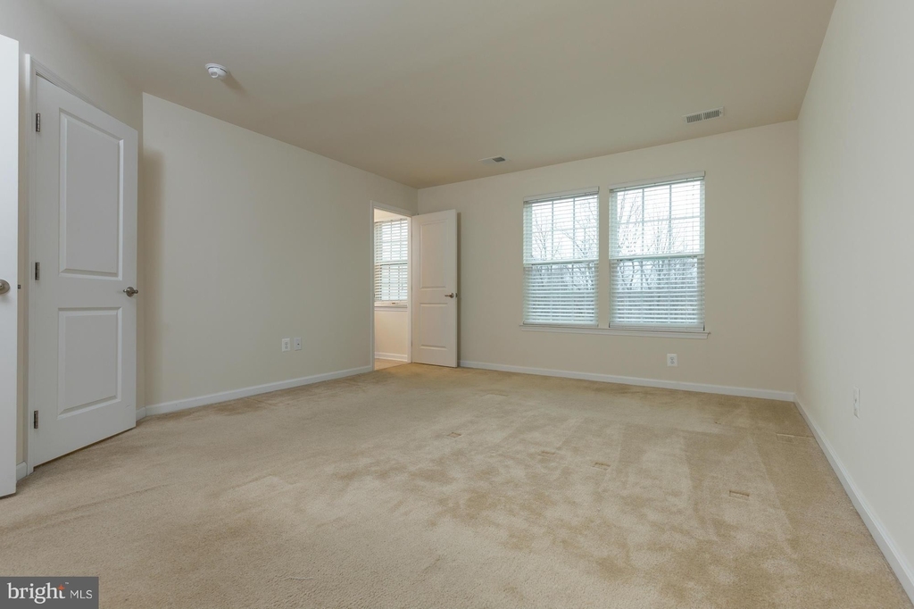 4548 Alliance Way - Photo 13