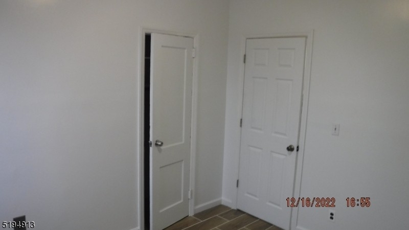 281 Buffalo Ave - Photo 6