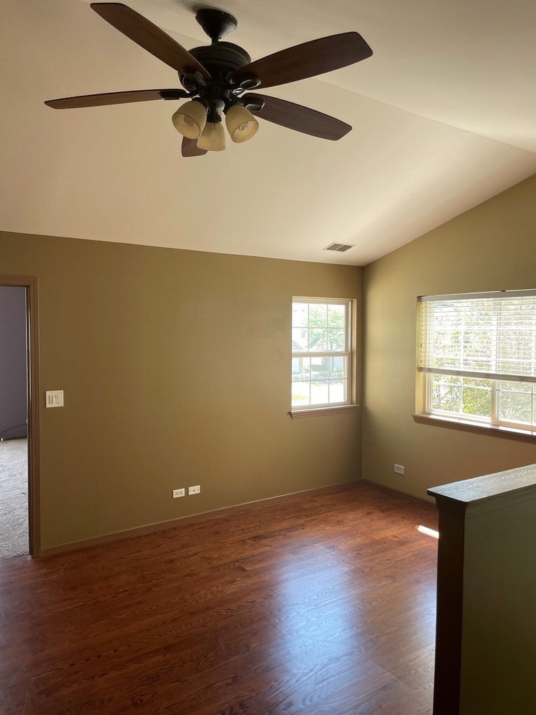 2985 Kentshire Circle - Photo 12