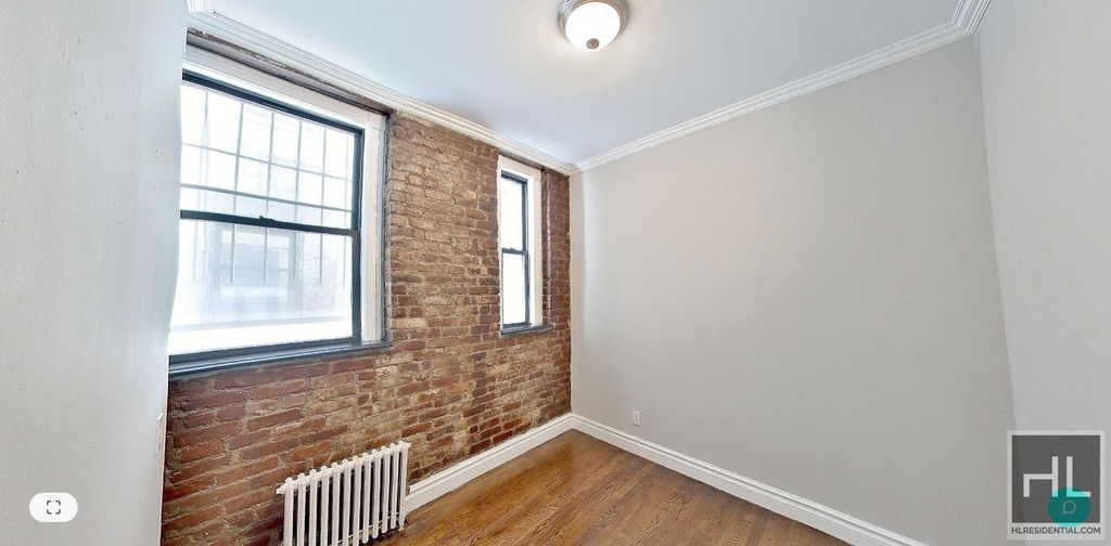 416 East 13th Street - Photo 1