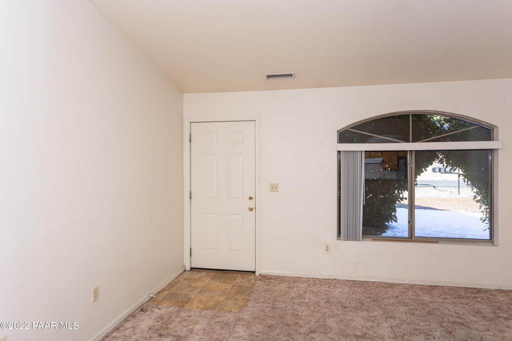 7771 E Addis Avenue - Photo 2