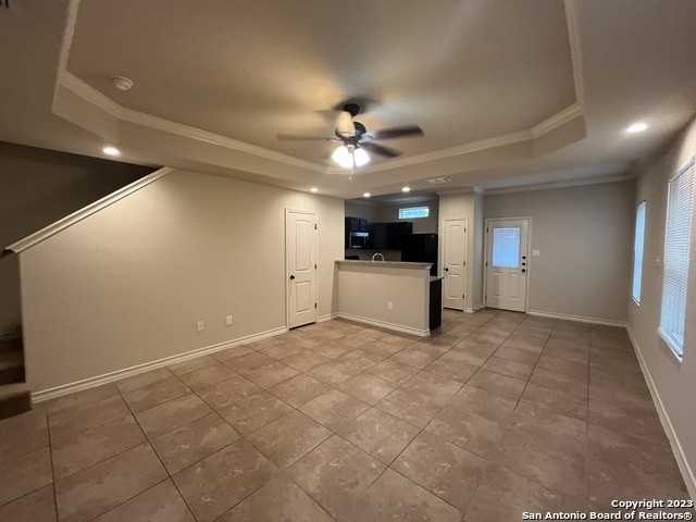 7010 Lakeview Dr - Photo 2