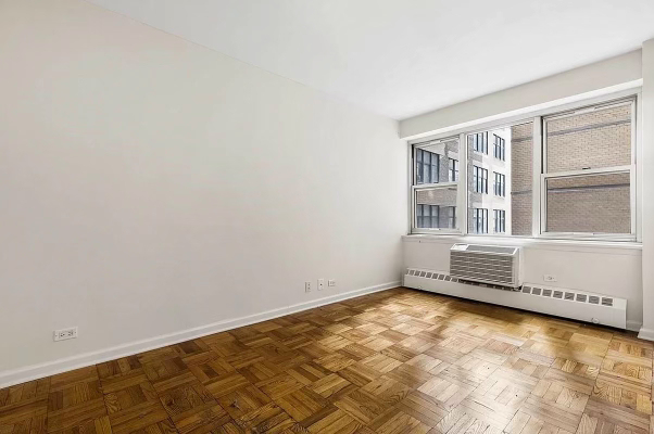 300 East 46th Street - Photo 1