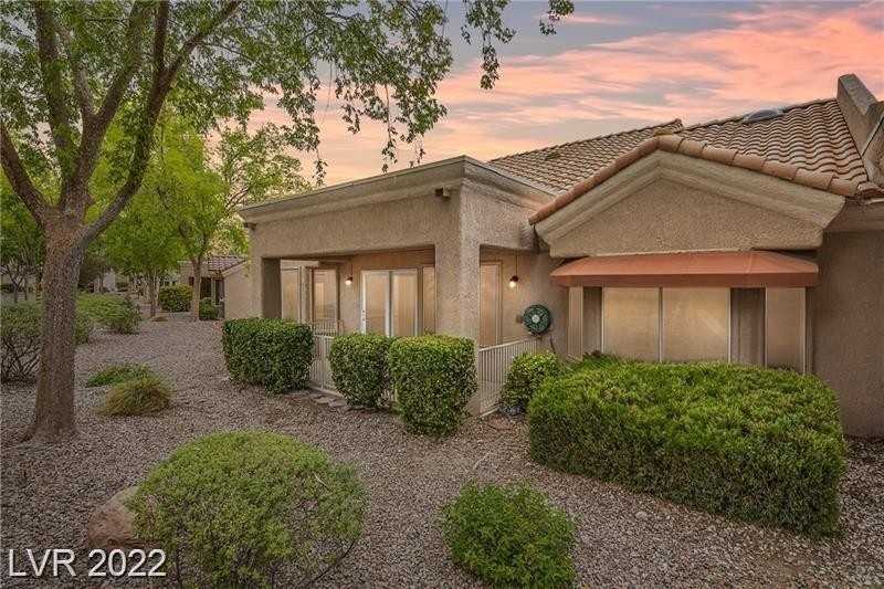 2413 Desert Glen Drive - Photo 19