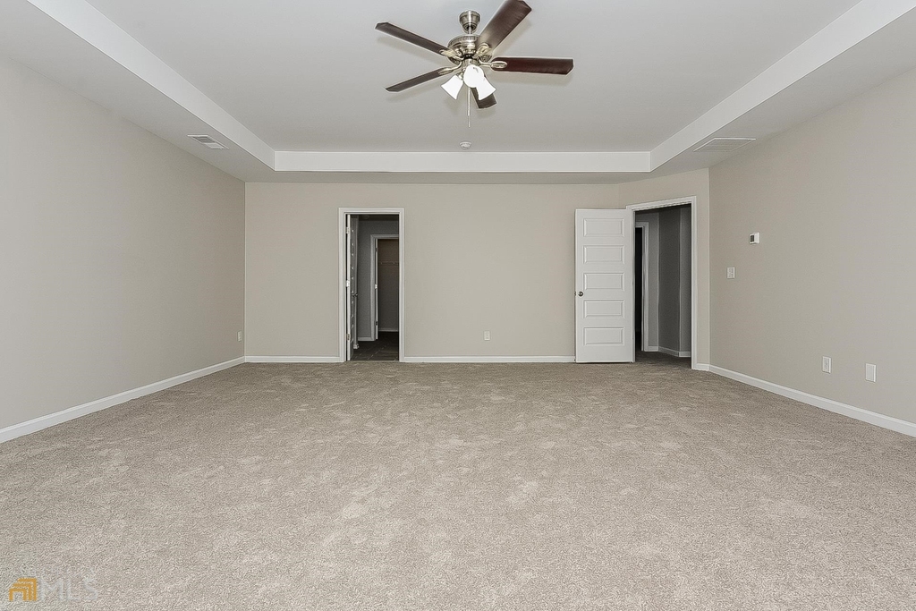 1155 Werre Way - Photo 6