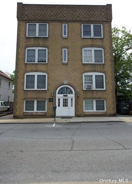 59 Columbia Avenue - Photo 0