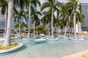 1435 Brickell Ave # 3112 - Photo 8