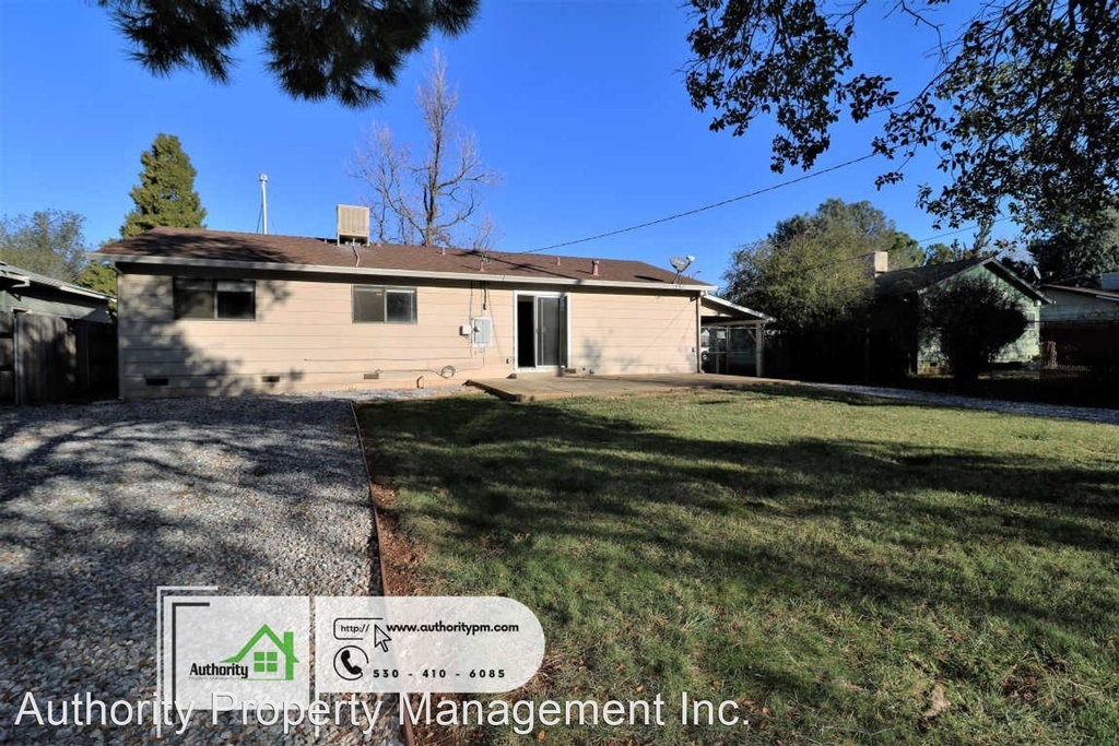 2083 Martian Way - Photo 14