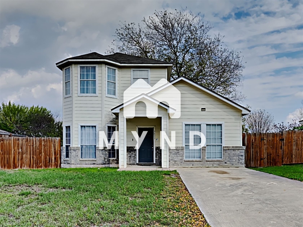 7311 Trance Ln. - Photo 0