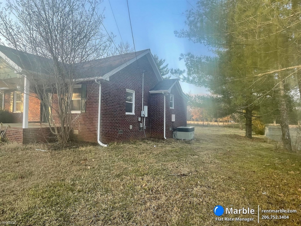1052 River Barfield Rd - Photo 6