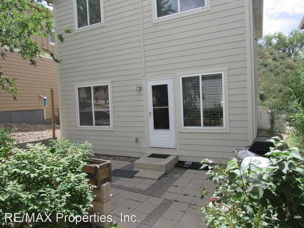 2168 St James - Photo 26