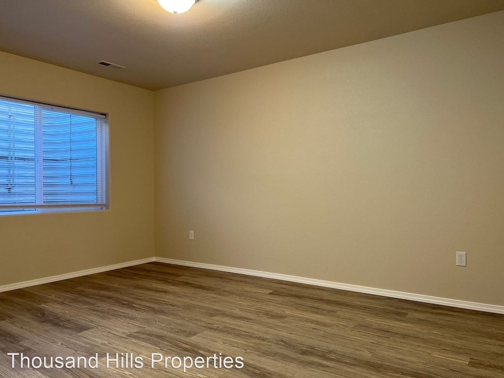 11816 Cloudy Creek Court - Photo 24