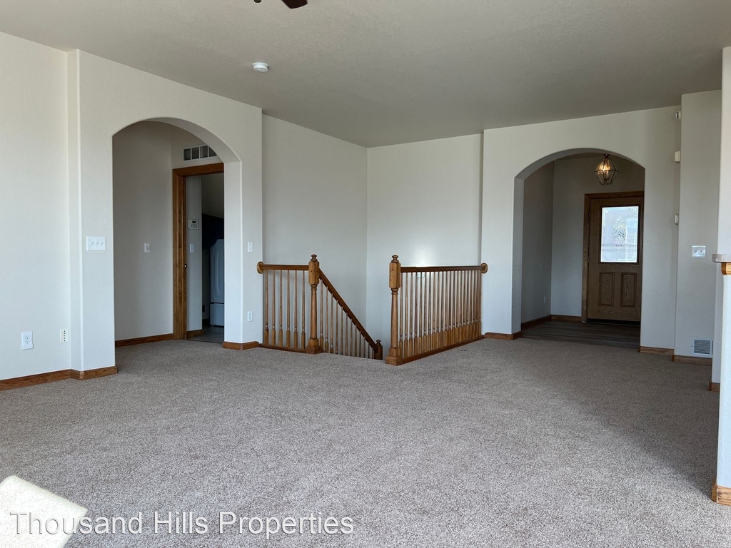 11816 Cloudy Creek Court - Photo 14