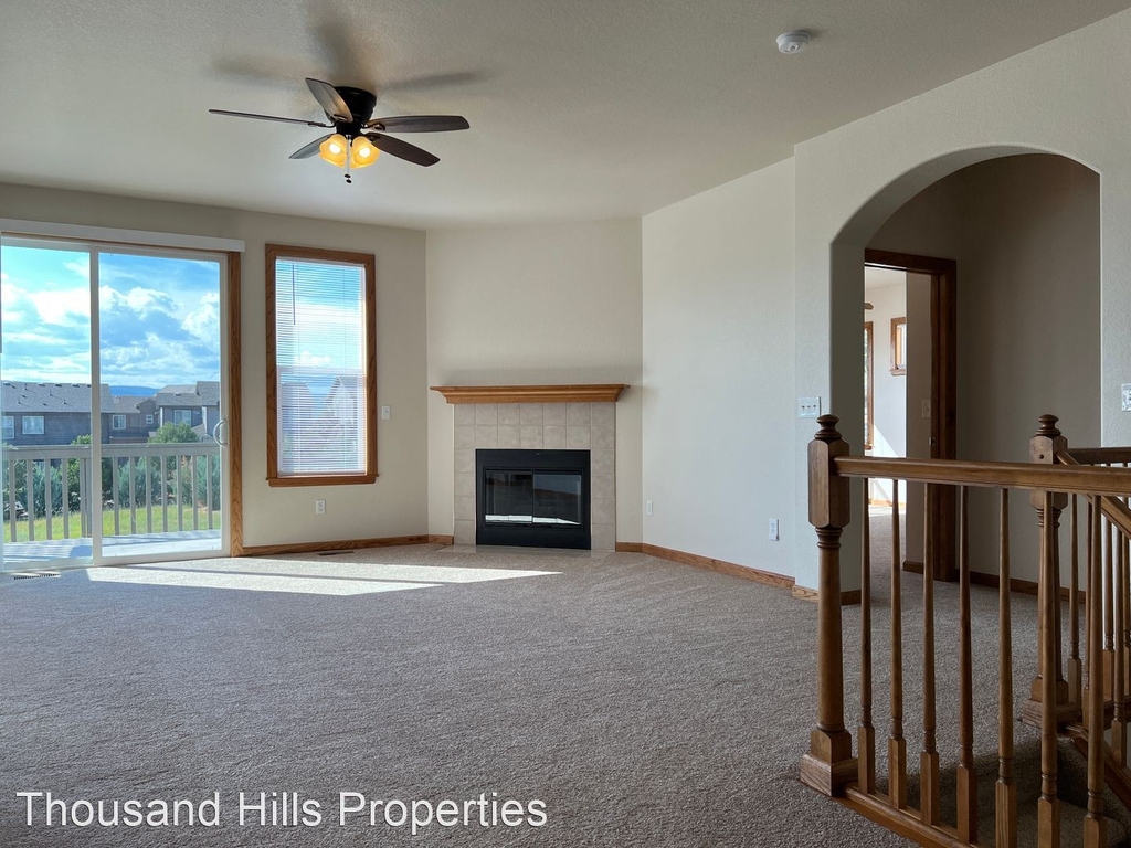 11816 Cloudy Creek Court - Photo 1