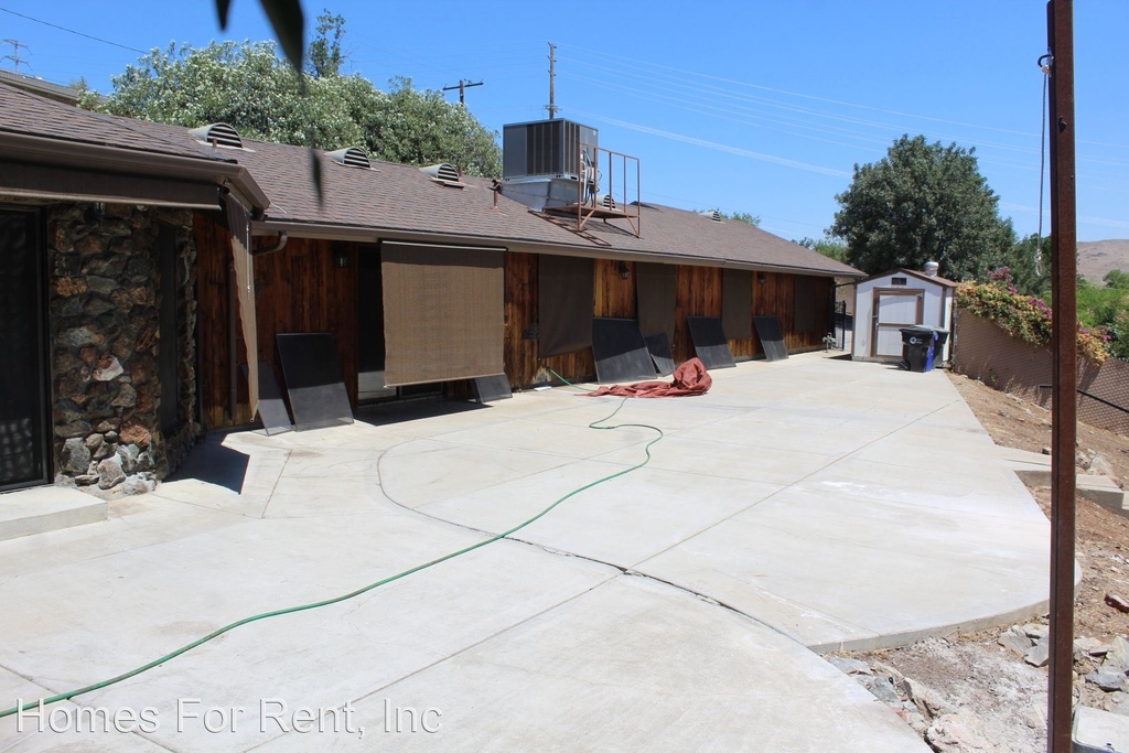 980 N. Scenic Dr - Photo 12