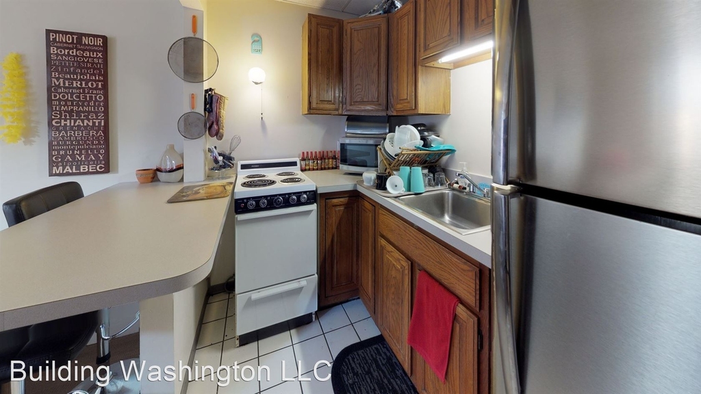 136 Washington Street - Photo 1