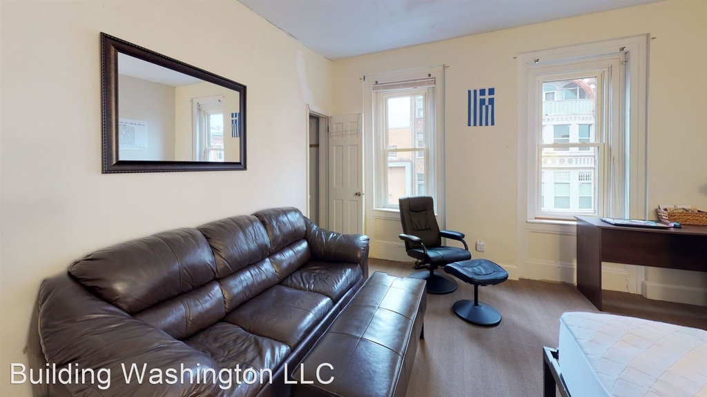 136 Washington Street - Photo 6