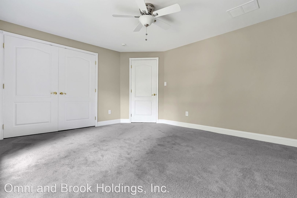 1109 Winding Dr - Photo 34