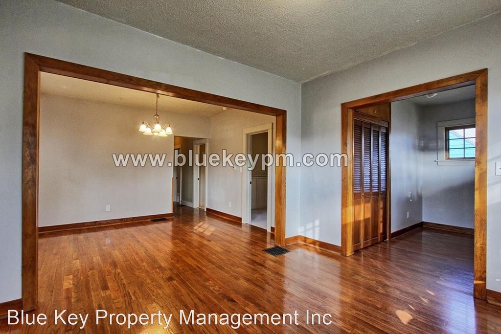 7507 N. New York Avenue - Photo 1