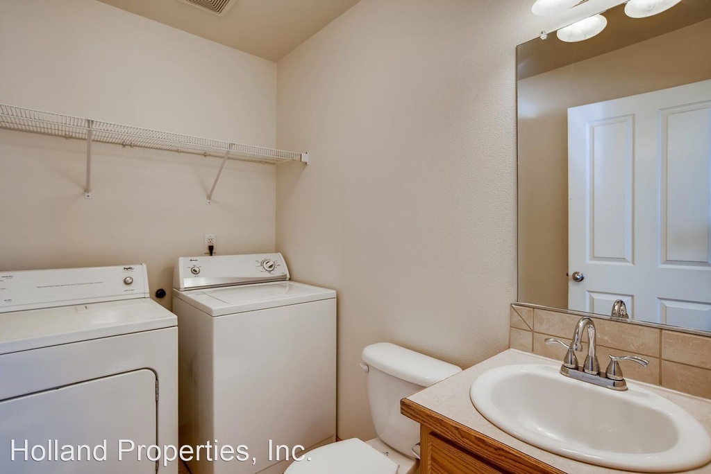 8217 Se 45th Ave. - Photo 22