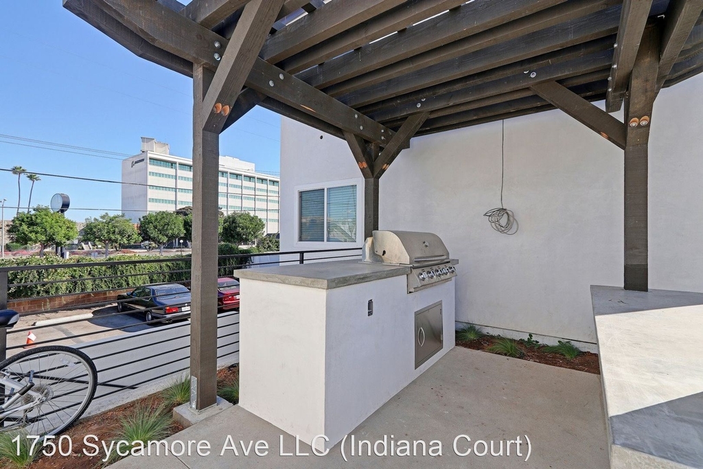 716-717 Indiana Court - Photo 12