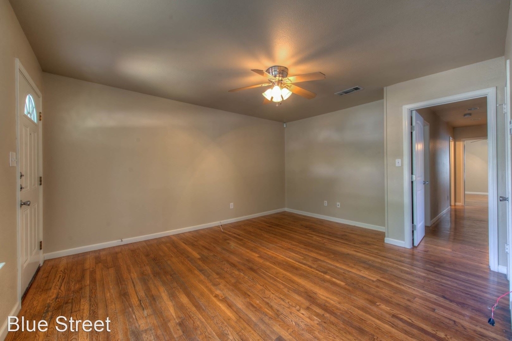 4805 Evans Avenue - Photo 5