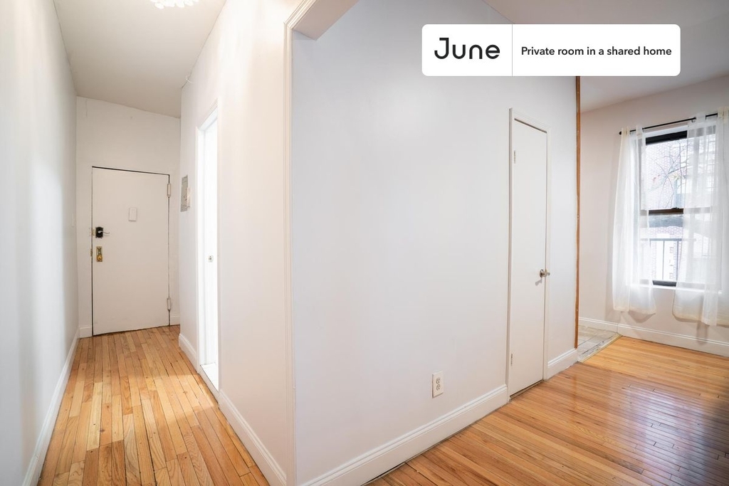 81 West 124th Street - Photo 10