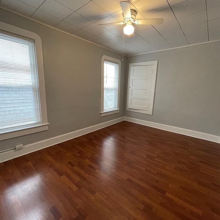 2108 Singleton Street - Photo 13