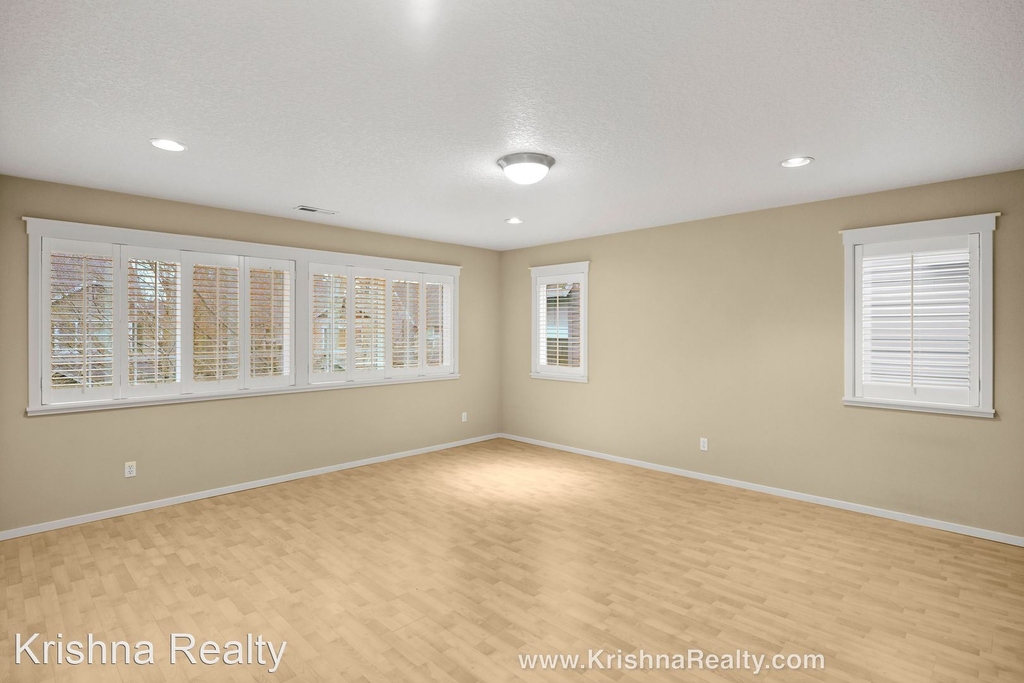 491 Ne 63rd Way - Photo 20