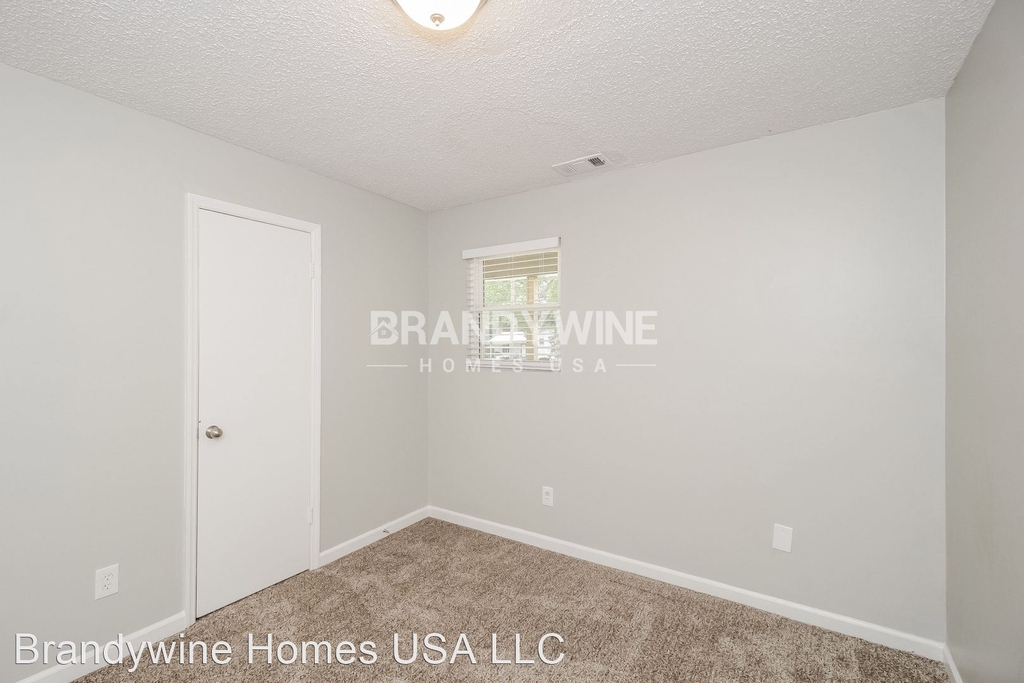 170 Hardy Way - Photo 12