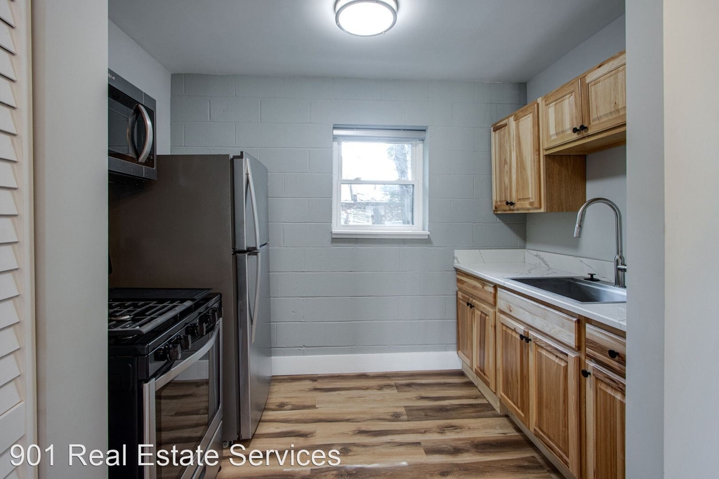 669 Adams Avenue - Photo 12