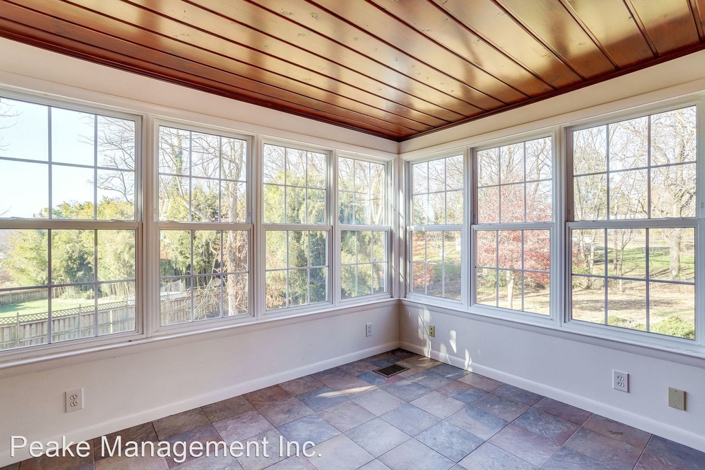 3906 Sleepy Hollow Rd. - Photo 25